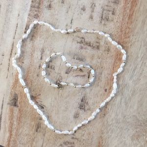 Vintage pearl bracelet and choker and bracelet.